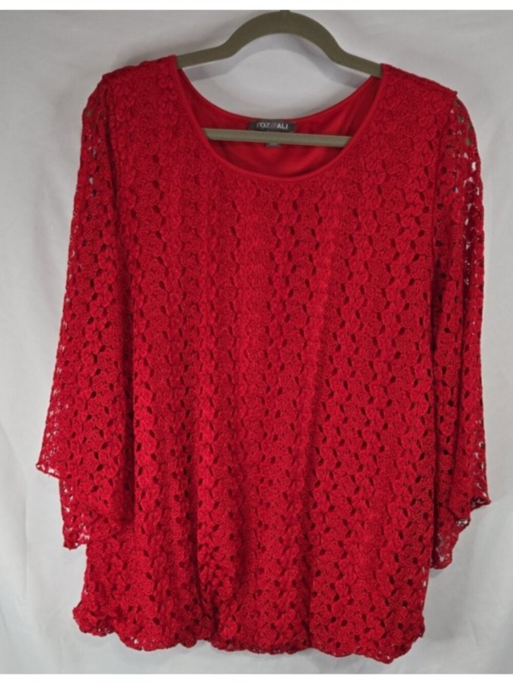Roz & Ali Women's Size 2X Red Lace Blouse